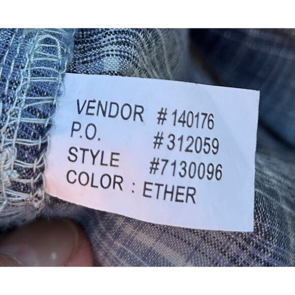 Clear Water Outfitters men’s sz L Blue Plaid 100% Cotton Button-Down Shirt - Picture 6 of 7